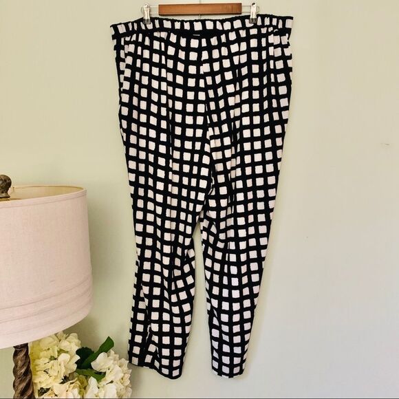 Lane Bryant Smooth Block Print Pant NWT Size 22/24 - Picture 5 of 5